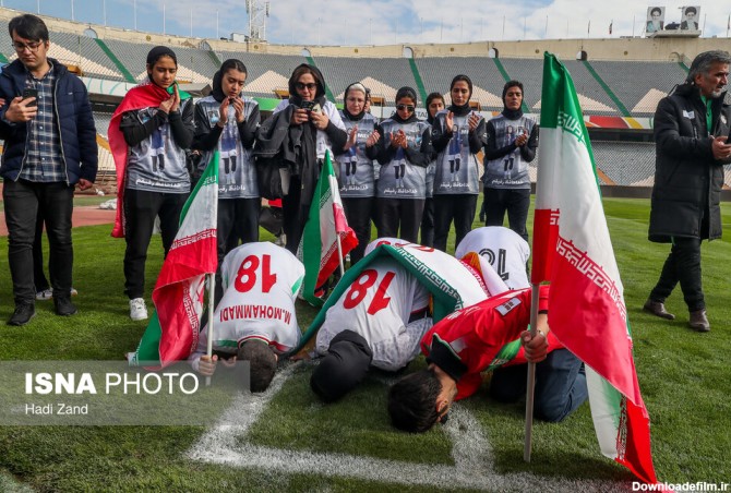عکس/ در حاشیه تشییع پیکر ملیکا محمدی در استادیوم آزادی