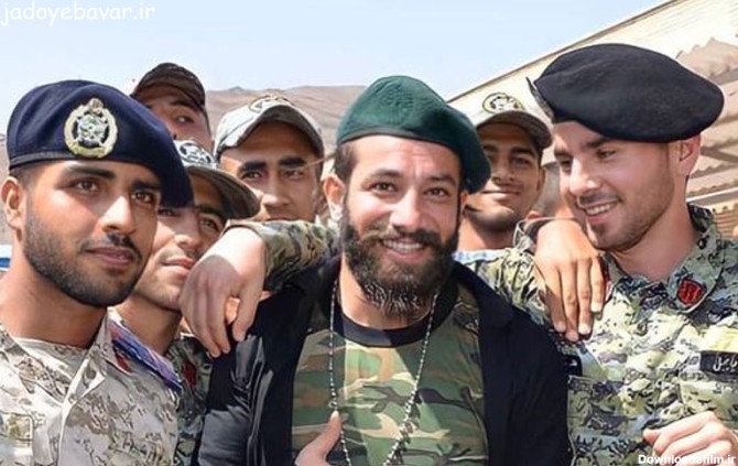 امیر تتلو در کنار نیروهای ارتش جمهوری اسلامی ایران