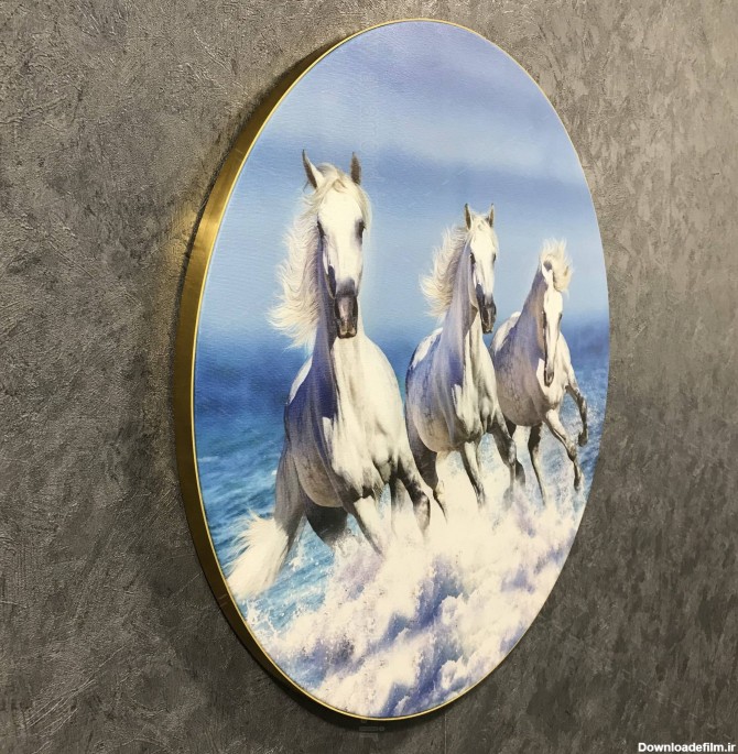 تابلو بوم فنگ شویی آیلاموند طرح سه اسب در آب با قاب طلایی رنگ ...