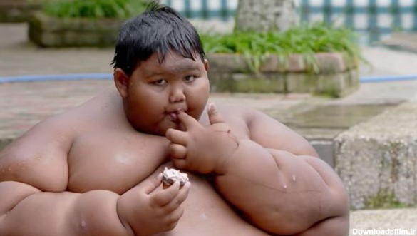 چاق ترین پسر 11 ساله جهان را ببینید +تصاویر