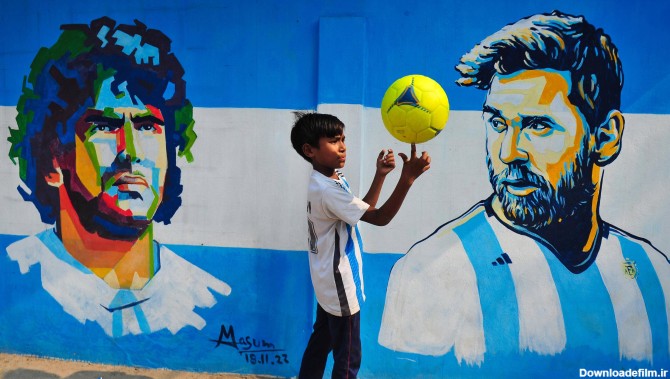 شباهت عکس لیونل مسی با دیگو مارادونا پس از قهرمانی جهان | طرفداری