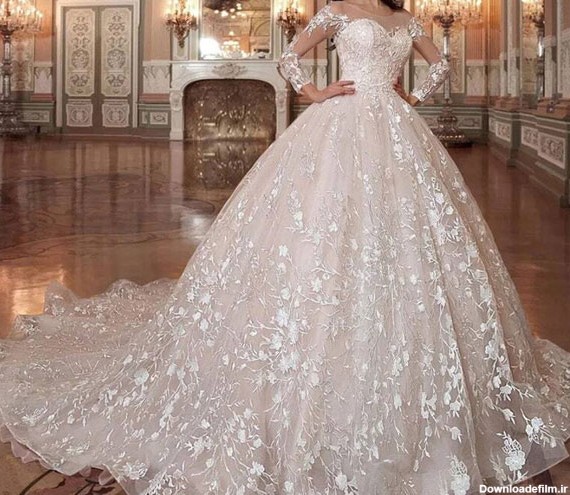 مدل لباس عروس ۲۰۲۳ آستین دار و دامن پرنسسی بسیار زیبا - مگسن