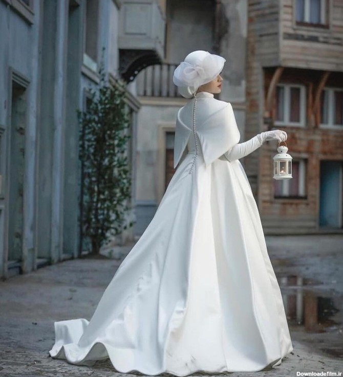 عروس خانم های خاص پسند: این مدل لباس عروس آستین بلند برای شماست!
