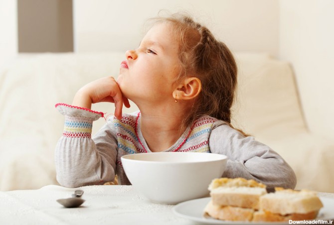 با بدغذایی کودکان چه کنیم؟ 17 راهکار متنوع و مفید