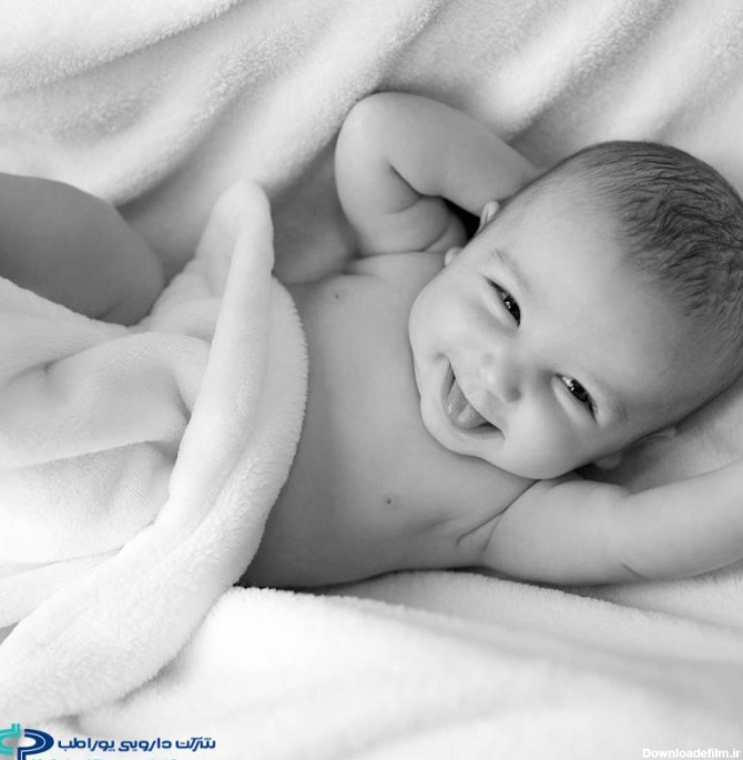 مراحل رشد نوزاد در 3 ماهگی | شرکت دارویی پوراطب گستر