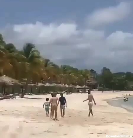 عکس مسی وزنش در ساحل