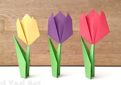 کاردستی ساخت گل با کاغذهای رنگی