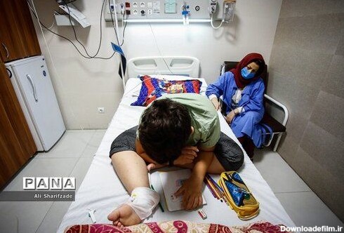 تصاویری تلخ از کودکان مبتلا به کرونا در بیمارستان