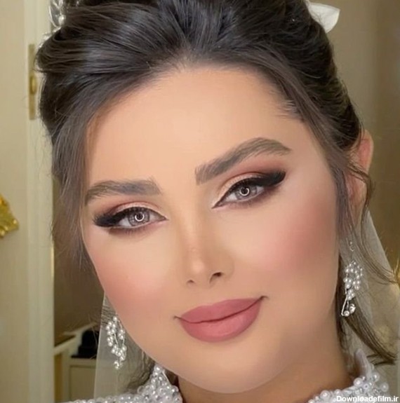 مدل عروس ایرانی با آرایش لایت و مدل موی بسیار زیبا - مگسن