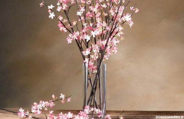 گلدان رومیزی شکوفه‌ای ریز