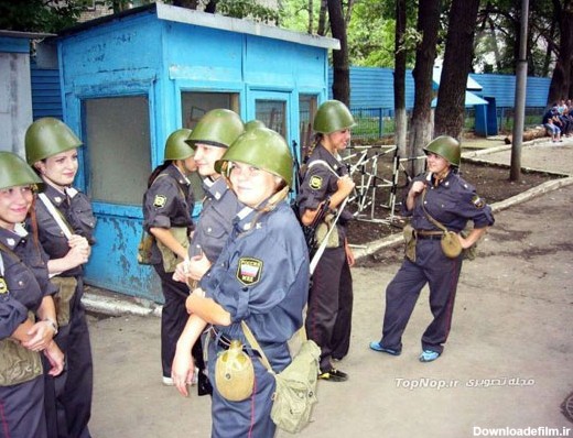 زنان پلیس در روسیه با لباس یونیفرم +عکس