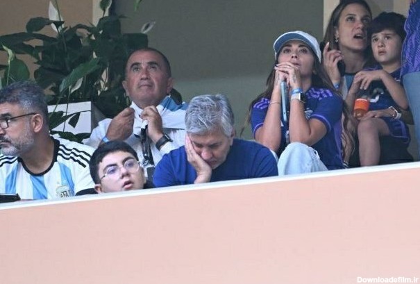 عکس؛ چهره پر استرس همسر مسی پیش از شروع فینال جام جهانی | فوتبالی