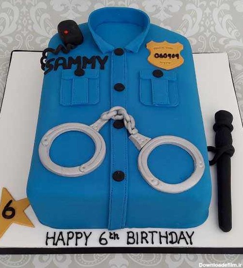 کیک تولد پسرانه به شکل لباس پلیس