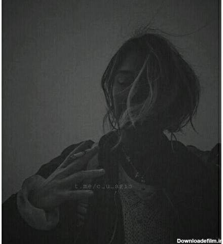 سیاه سفید سیگار دپ دختر - عکس ویسگون