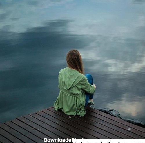 عکس تنهایی یک زن بدون متن