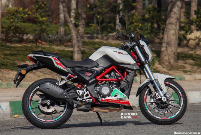 بررسی فنی و رانندگی با موتورسیکلت بنلی TNT25 - ایتالیایی با طعم چینی