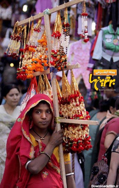 تصاویر بسیار زیبا از جشنواره رنگ و نور در هند