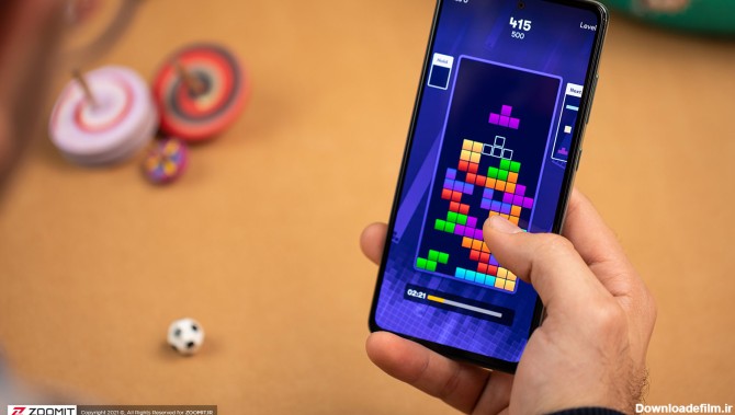 گوشی Samsung Galaxy A52s 5G هنگام اجرای بازی تتریس