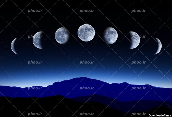 عکس با کیفیت نشان دادن روند کامل شدن ماه در آسمان شب در کوهستان ...