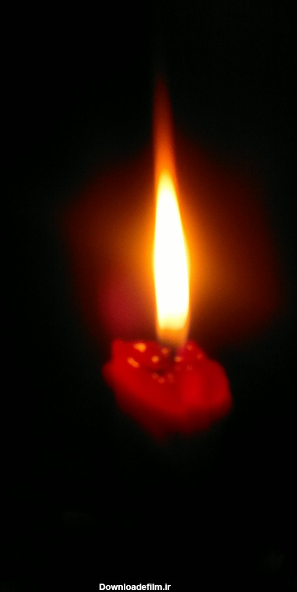 من و تنهایی و یک شمع روشن...خدایاااا نکند باد بیآید - عکس ویسگون