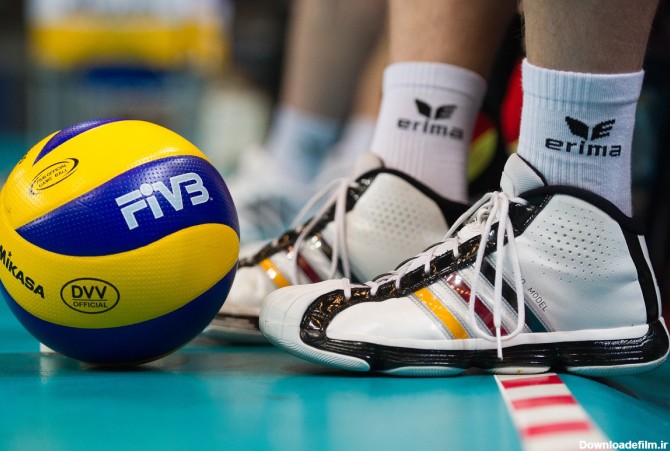 کفش مناسب والیبال | 5 نکته مهم در انتخاب و خرید کفش والیبال