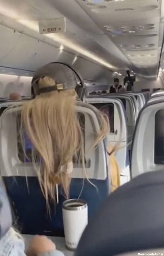 انتقام عجیب مسافر هواپیما از زن مزاحم!