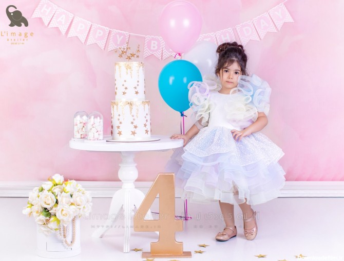 عکاسی تولد با ماکت کیک تولد - آتلیه کودک و بارداری لیماژ