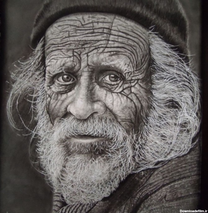 عکس سیاه قلم پیرمرد