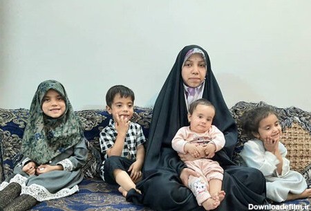 تصاویر مادر دهه هشتادی با ۴ فرزند | جوان‌ترین مادر ایرانی را ...