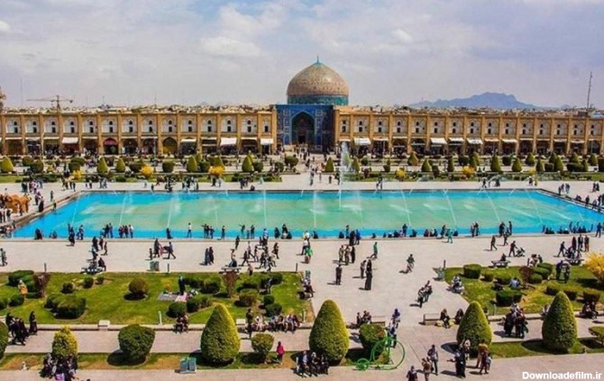 نمایی از مسجد شیخ لطف الله در میدان نقش جهان اصفهان