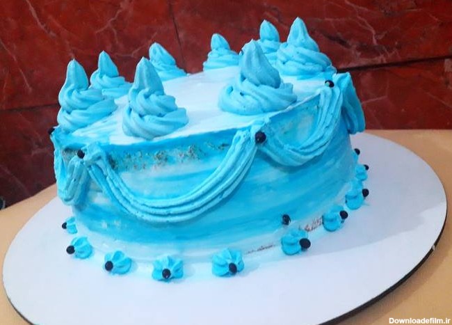 طرز تهیه تزیین کیک تولد ساده و خوشمزه توسط fatoom - کوکپد
