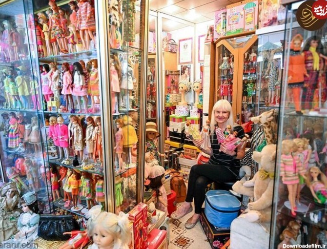 تصاویر) زنی که بزرگترین کلکسیون عروسک باربی را دارد