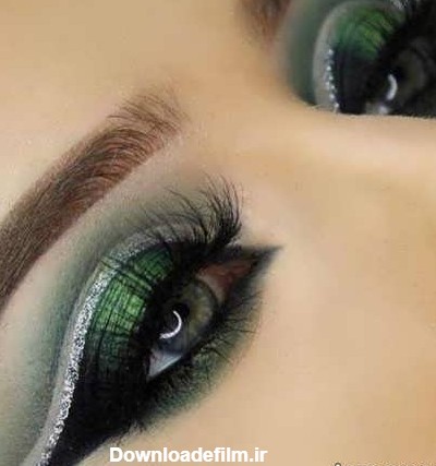تکنیک های آرایش چشم سبز و انواع نمونه های آرایش جذاب برای چشمان سبز
