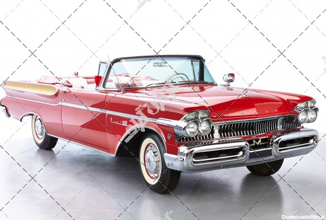 تصویر ماشین کلاسیک قرمز مونت کلر آمریکایی