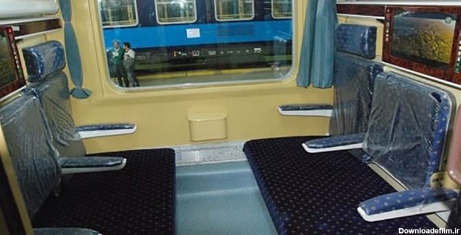 تصویری از فضای داخلی قطار رجا پلور سبز