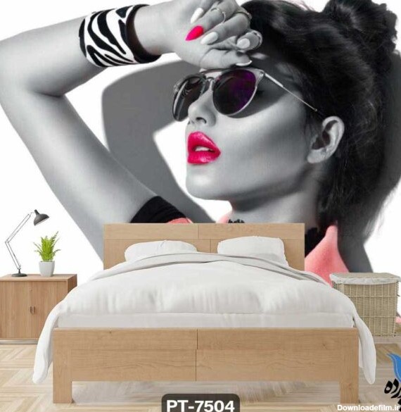 پوستر دیواری طرح چهره دختر با عینک دودی سیاه سفید PT-7504