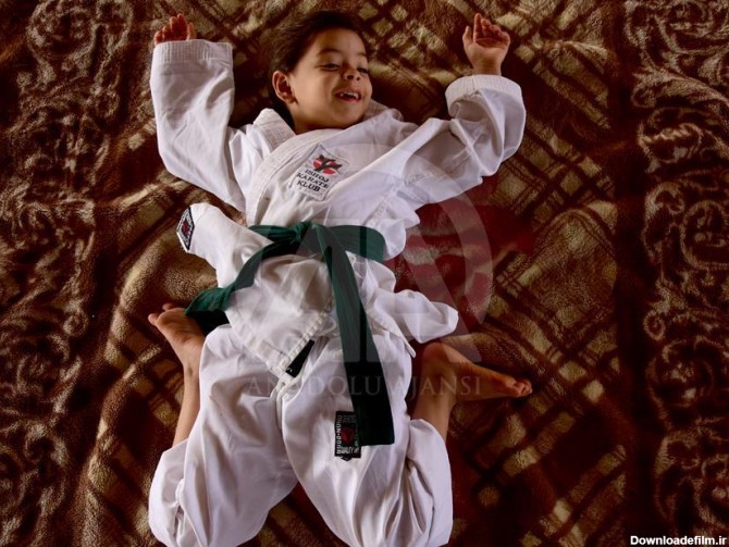 تمرینات دختر کاراته‌کار سوری در شرایط دشوار حلب - Anadolu Ajansı