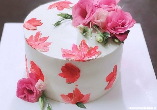 کیک تولد دخترانه جوان به همراه بهترین ایده ها برای تزیین | ایران کوک