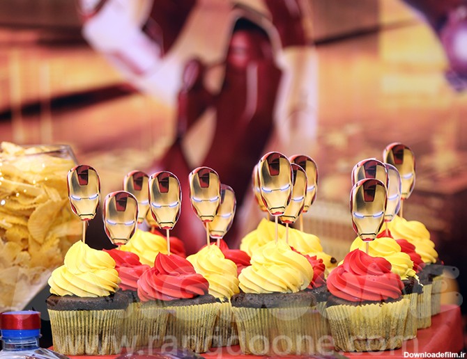 کاپ کیک مرد اهنی - جشن تولد