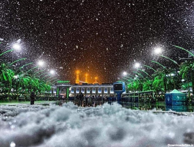 تصاویری زیبا از بارش برف در حرم امام حسین (ع)