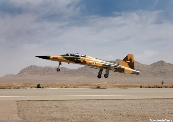 نخستین هواپیمای جنگنده ایرانی با نام «کوثر» رونمایی شد + ...