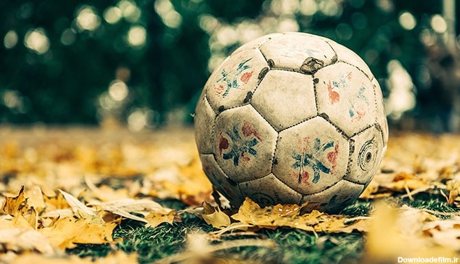 تصویر پس زمینه کلوزآپ توپ فوتبال قدیمی | فری پیک ایرانی ...