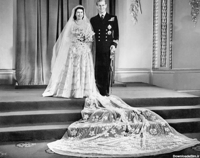 اولین عکس از لباس عروس لاکچری ملکه الیزابت / این زوج رکورد کادوی ...