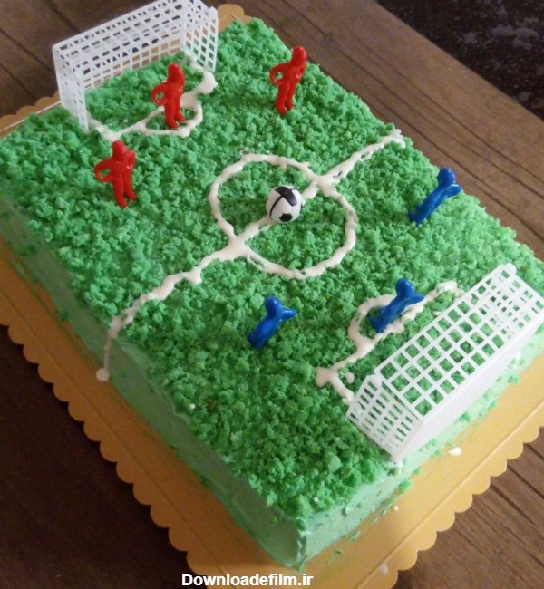 کیک زمین فوتبال | سرآشپز پاپیون