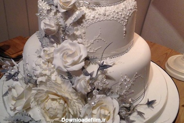 کیک عروسی چهارطبقه گل برجسته