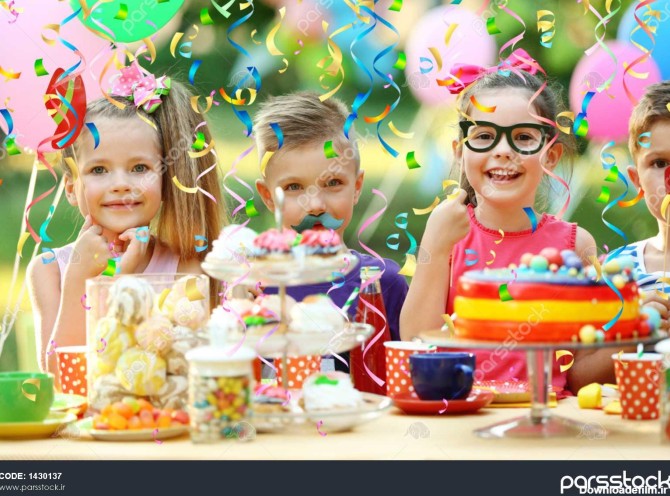جشن تولد در پارک کودکان 1430137