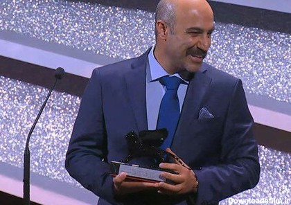 ببینید | لحظه معرفی محسن تنابنده به عنوان بهترین بازیگر مرد بخش افق‌های  جشنواره ونیز