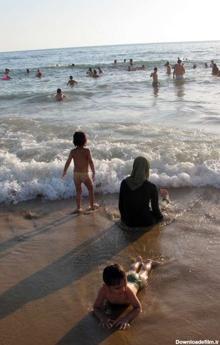 تفريح مردم لبنان در سواحل مديترانه (+عکس)