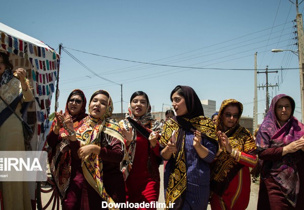همشهری آنلاین - تصاویری از پوشش زیبای زنان و دختران ترکمن در مراسم ...