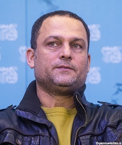 حسین یاری - ویکی‌پدیا، دانشنامهٔ آزاد
